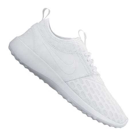 juvenate woven nike damen weiß|Nike Factory Stores.